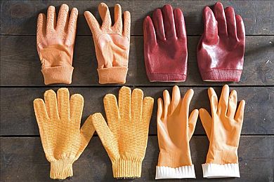 乌兰图雅裸体毛片|新能源汽车热潮下,技术创新与品牌形象双重挑战:汽车行业新动态深度解析-1