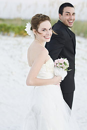 玖玖资源365|新能源汽车引关注:时尚动力续航强,智能配置领潮流,市场焦点新选择-2