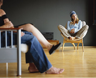 丰年经继拇中文3的特色和影响｜“创新先锋，引领潮流：丰年新车型助力汽车行业升级，品质卓越引关注”-4