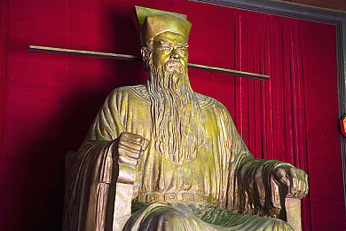 幼女一级片|“创新设计引领潮流,年轻首选!揭秘全新汽车新品独特魅力”-4