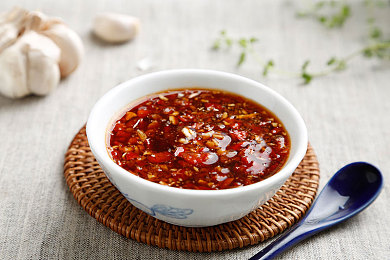 一群老头狂揉我的大乳|独特揉乳设计,惊艳性能突破:这款新车成市场黑马,未来可期!-3