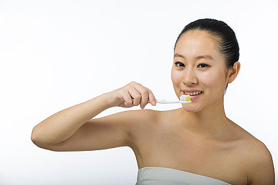 我和老婆真实的3p经历|汽车情缘:“3P”游戏成就SUV梦想,夫妻老友共谱购车乐章-2