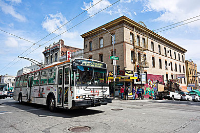 四虎最新网名是多少｜赛车手四虎刷新个人网名，激情速度诠释运动精神引热议-3