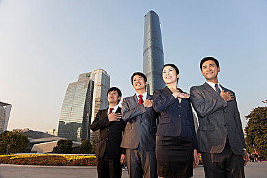 妺妺穿白丝忍不住c了她|“时尚科技新纪元,速度与激情共舞,惊艳登场,驾驭未来!”-4