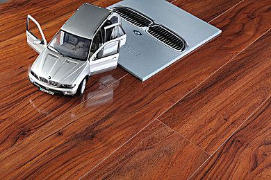 spy2wc欧美撒尿wc凹凸|独特设计引领潮流,智能技术保障安全,"spy2wc欧美撒尿wc凹凸"汽车打造全新驾驶体验-3