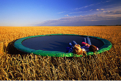 亚洲人做受   高潮l眀｜亚洲汽车崛起，卓越性能与独特设计引领全球市场风潮-3