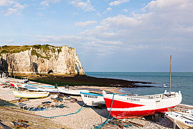 国产成人免费av｜国产新锐崛起，独特设计性能卓越，亲民价格引领潮流的汽车备受好评-4