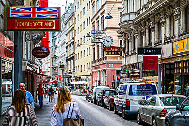 口述和公做好爽添厨房动漫｜汽车动漫跨界创新，未来智能出行新体验引关注-2