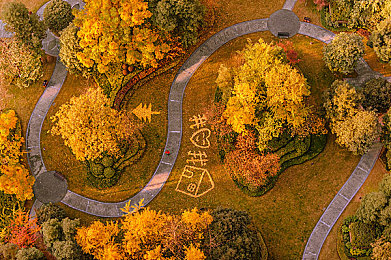 а√最新版天堂8|“天堂8新升级,智能豪华双管齐下,创新科技引领汽车潮流体验”-3