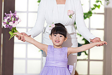 张柏芝被揉到高潮下不了｜“时尚动感外观，卓越性能配置，新车上市引发热议，引明星赞誉”-1