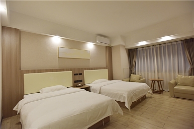 黄色3.03|时尚动感新锐来袭,全新车型引热议,抢占汽车市场新高地-2