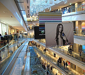 潘金莲一级A片|揭秘“神秘”纯电动SUV:潘金莲传奇车型即将崛起,引领汽车产业新高峰-3