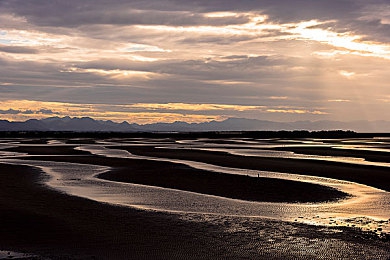 jalap was was kino翻译|未来出行引领者:神秘汽车制造商jalap was was kino创新设计惊艳全球市场-3