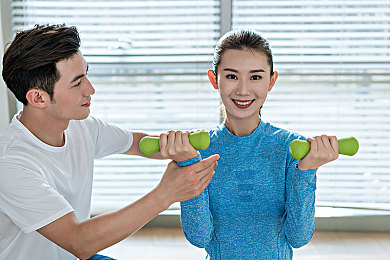 一个综合色｜汽车色彩革命：创新“综合色”引领潮流，重塑视觉盛宴-1