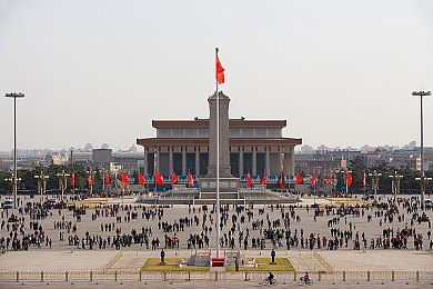 欧美白妮大战黑人大炮｜速度之巅，欧陆激情碰撞美式狂野-1