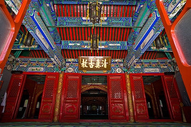 娇小亚裔vs黑人巨大|“亚裔小巧与黑人霸气:汽车设计风格之争,引领市场多元化潮流”-3