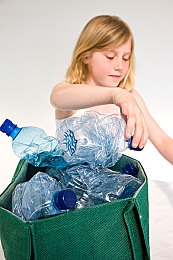 绿巨人404|流线型风采,绿巨人演绎未来驾乘新境界-2