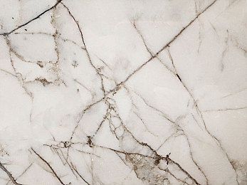 国产精品一卡二卡｜国产SUV新秀惊艳亮相，强劲动力与智能配置打造亲民国产精品-3