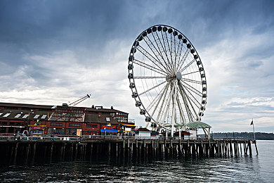 漂亮人妻被强石原莉奈｜时尚驾临，豪华SUV新标杆，驾驭未来风采无限-3