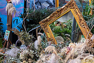 被迫穿高跟鞋调教捆绑｜“试驾新规引争议，汽车行业需重塑风尚，保障消费者权益”-4