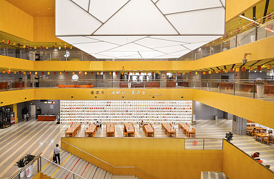 一个好妈妈4字中头强华驿头｜全新强华驿头车型惊艳亮相：品质卓越，驾驶体验升级，市场瞩目新焦点-4