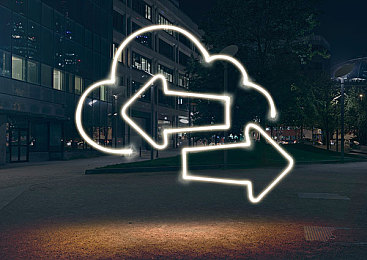 艾熙白老师三部曲在线阅读,汽车百年变革盛宴:科技驱动,新能源与智能驾驶引领未来-3