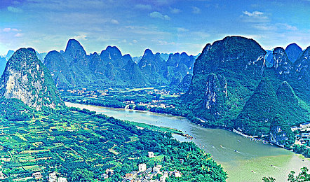 打校花屁股｜“新潮命名引热议，时尚中型轿车“打校花屁股”成新一代消费者新宠-2