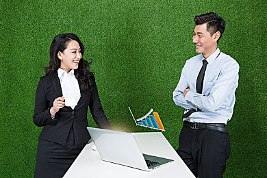 丰年经继拇中文3的特色和影响｜“创新先锋，引领潮流：丰年新车型助力汽车行业升级，品质卓越引关注”-2