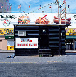 一个好妈妈4字中头强华驿金｜守护温馨之旅，智享非凡驾驶——品质与舒适并行-1