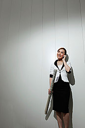 女超人麦乐迪|全新概念车亮相:女性力量与科技魅力,引领未来驾驶体验-1