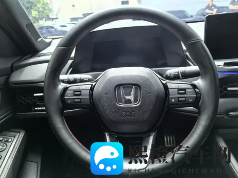 15万拿下准新一手雅阁,家用代步省心之选!-3