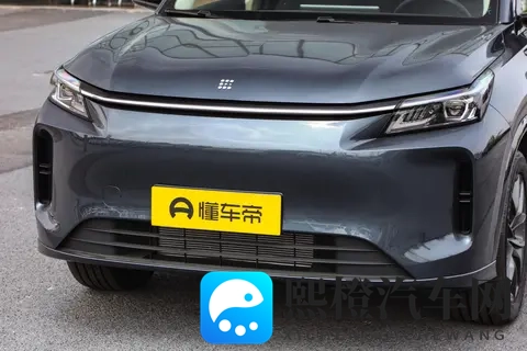 国产插混SUV又有新动作,续航230km,网友直呼价格很香-2