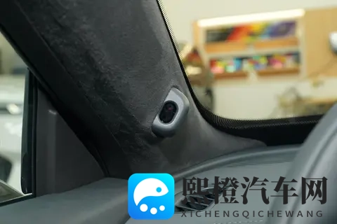 体验eπ007+:37秒破百+激光雷达,这回15万级轿车卷到头了?-1