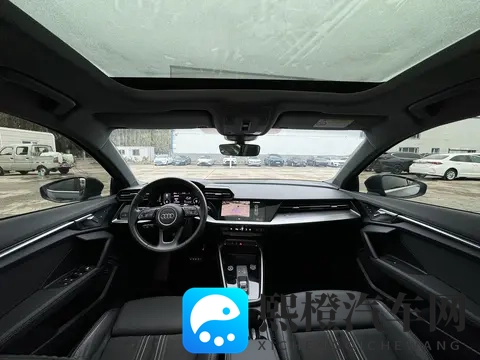 13万多拿下奥迪A3，都市丽人的时尚新宠？-1