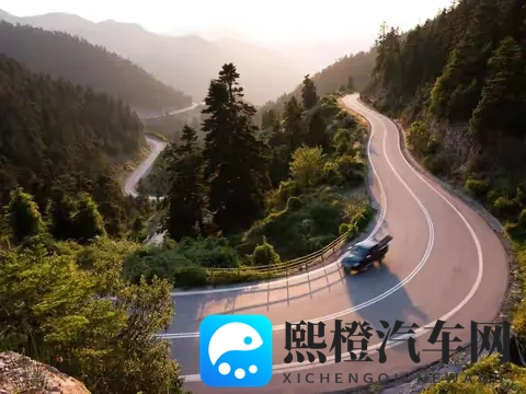 自动挡遇上长下坡怎么开最安全？记住这个救命方法，避免刹车失灵-1