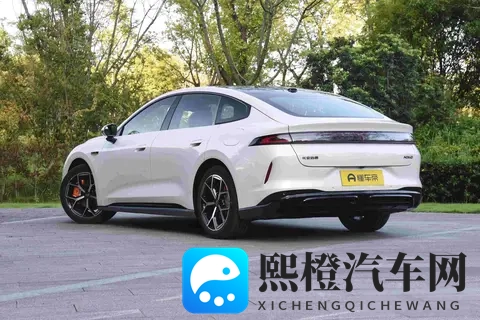 10万买智能车?激光雷达+冰箱同框,长安这波操作让人看不懂-1