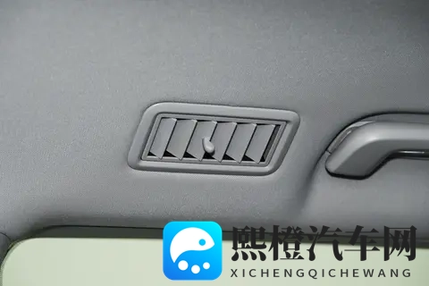 新车｜指导价730万元起_置换价710万元起，五菱星光730上市-2