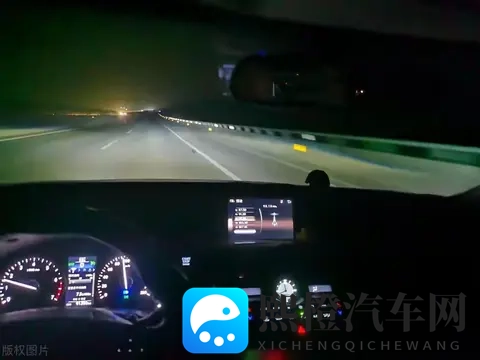 一个新手自述：开车1年半后，才知道晚上跑高速才是最安全的！-3
