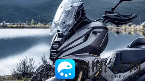 无极米兰发布两款踏板车,双缸450够硬核,大轮踏板也不错!-3