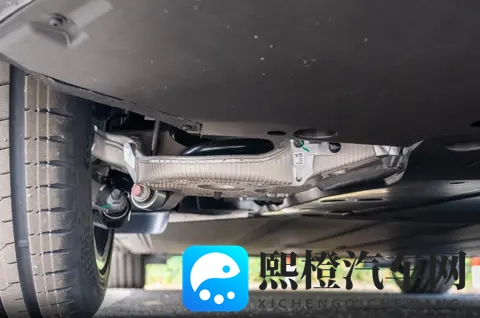 26款ZEEKR 001：在熟悉与新鲜之间，寻找属于自己的节奏-1