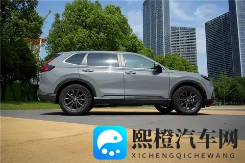 黄瓜秋葵草莓丝瓜荔枝香蕉：自然灵感汽车革新，未来出行新篇章-3