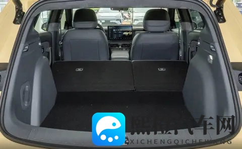 预售价格偏高，准备卖给谁？1058万元起的零跑Lafa5值得买吗？-1