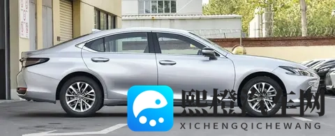 30多万的ES300h,能打BBA吗?-3