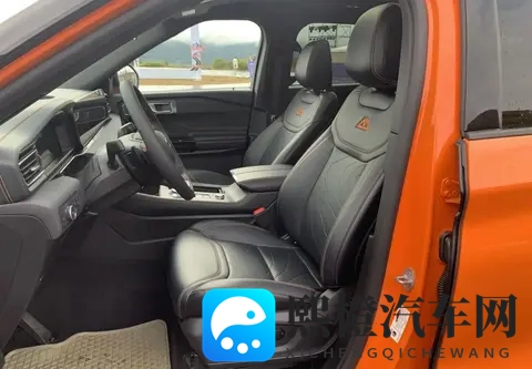 美系硬派SUV悄悄进化,全地形配置遭热议,5米大家伙藏着什么秘密-3