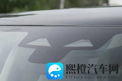 2026款揽胜极光L SE与HSE:哪款更适合你?-1