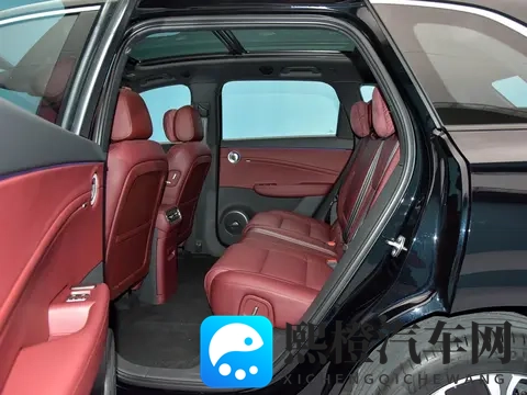 插混中大型SUV_五座布局_带冰箱 红旗HS6 PHEV将于11月15日预售-1