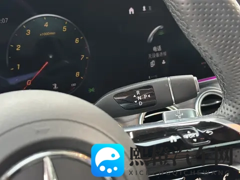 328万!准新一手奔驰E级,体验行政级舒适-1