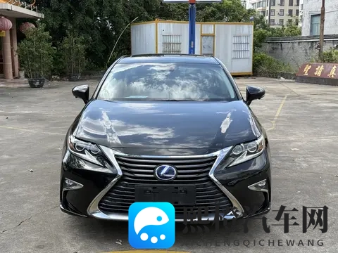 雷克萨斯ES：15万公里仍优雅，混动豪华座驾值得拥有？-1