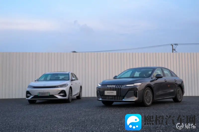 十万级混动家轿双车PK:荣威M7 DMH和银河A7-1