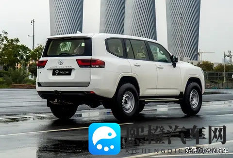 全新丰田兰德酷路泽GX发布，售价约合人民币263万，搭35T发动机-3